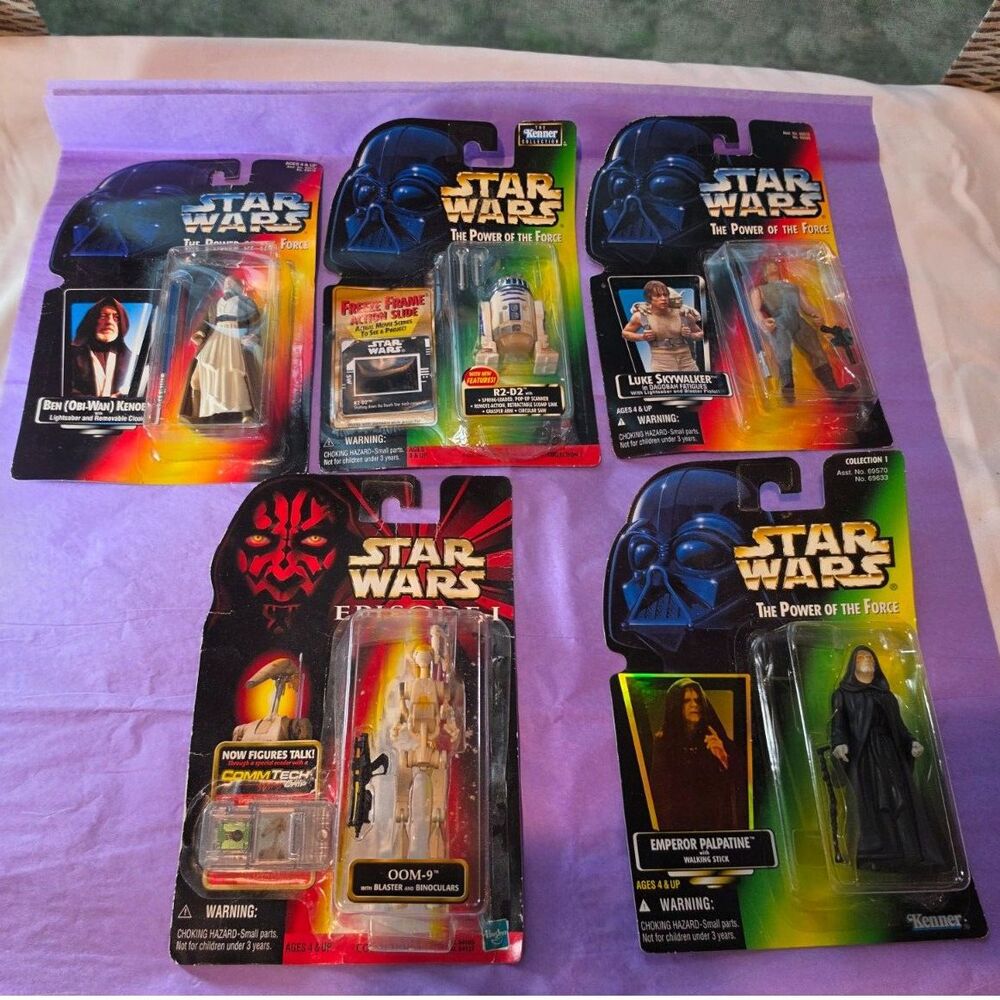 Lot of Vintage Kenner Star Wars Action Figures